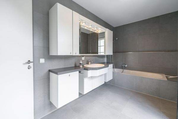 Badezimmer Wohnung II