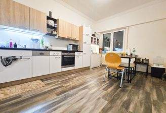 Esszimmer mit Küche