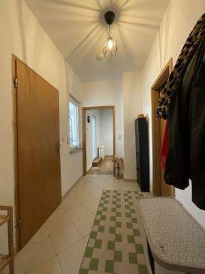 Flur Whg. OG Vorderhaus