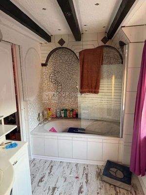 Krebsaueler Str. 11 Wannenbad OG 2 Wohnung