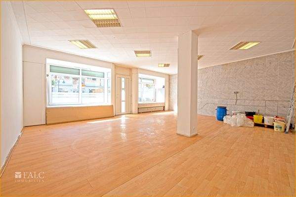 Großzügige Verkaufsfläche