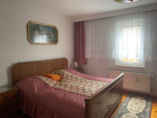 Schlafzimmer 1.OG (2 von 2)