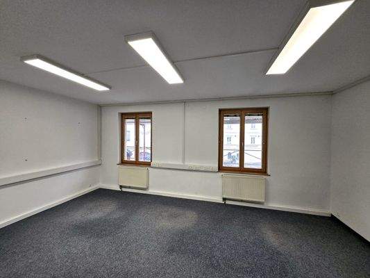 Büroraum für 3 Arbeitsplätze