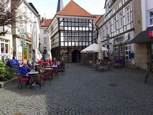 Altes Rathaus, erb. 1576,