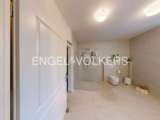 ...mit qualitativer Ausstattung