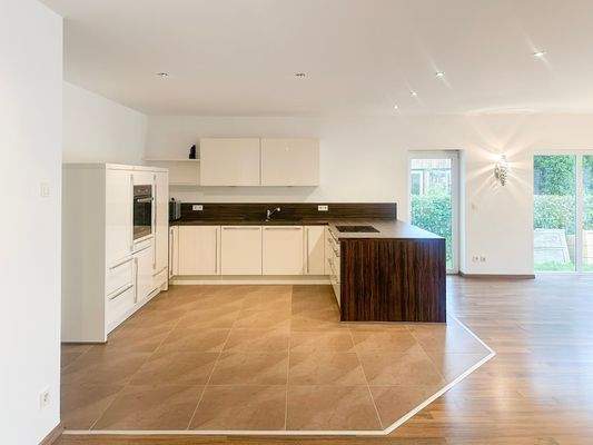 Hochwertige Einbauküche