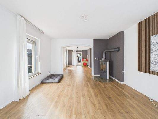 Wohn- &amp; Essbereich EG