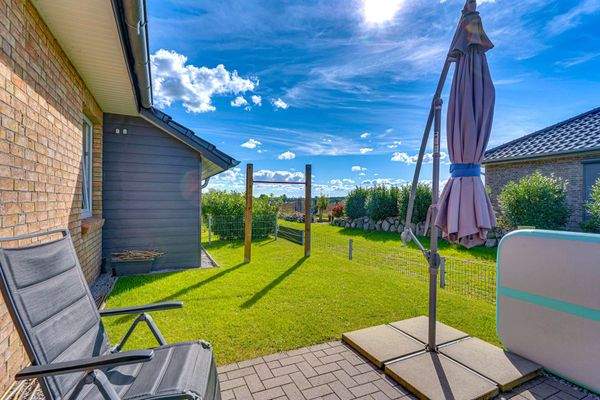 Whg. 2: Terrasse, Ansicht I