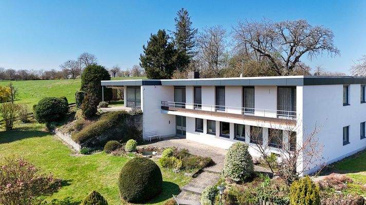 Drohnenaufnahme seitlich