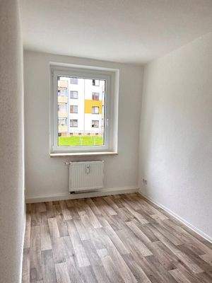 Kinder-/Arbeitszimmer 2