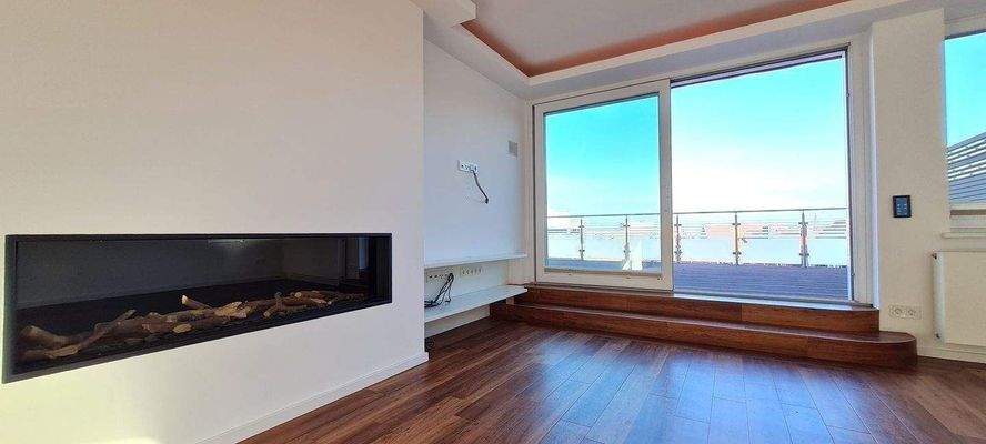 ... Schiebetür zur ...