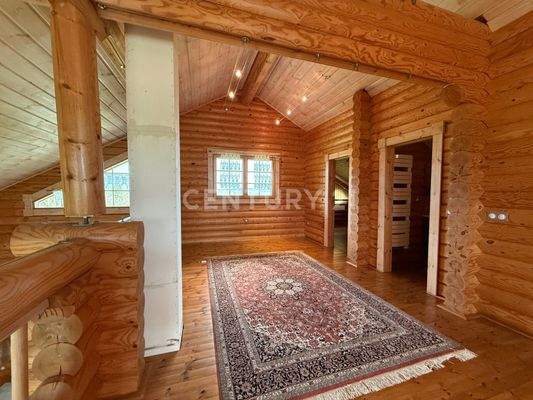 Galerie von Treppe gesehen