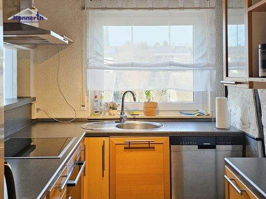 Küche mit modernen Geräten