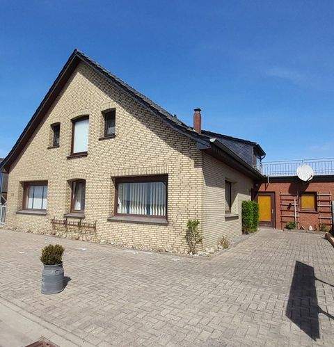 Lemwerder Halle, Lemwerder Hallenfläche