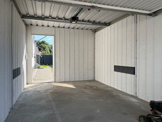 Garage Innenansicht 