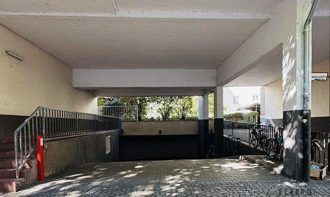 Zufahrt Tiefgarage