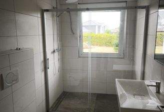 Badezimmer EG