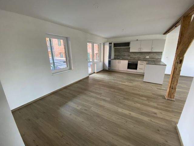 Projektierte 4-Zimmerwohnung mit EBK und großem Balkon und Fußbodenheizung zu vermieten! - Photo 2