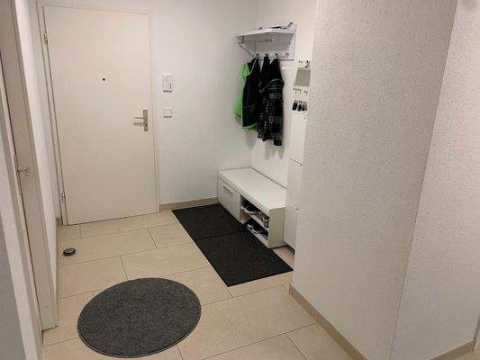 viel Platz für die Garderobe 