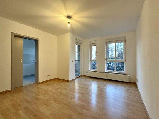 Wohnzimmer mit Südost-Ausrichtung