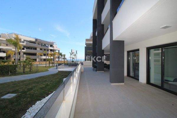 Ground Floor Apartment in Playa Flamenca, Orihuela Costa, Alicante