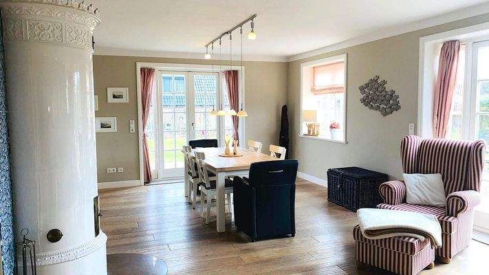 Essbereich mit Terrassenzugang