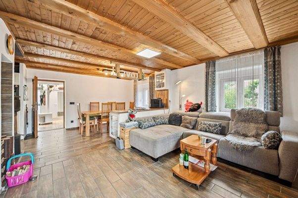 Wohn- und Essbereich