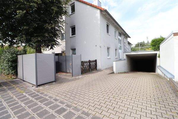 Zuwegung mit TG Einfahrt