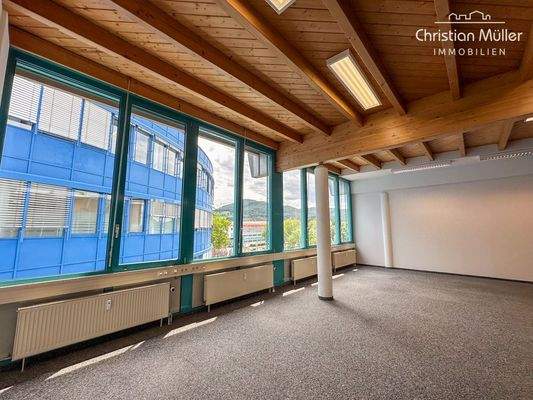 Großraumbüro mit offenem Grundriss