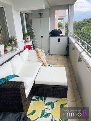 großer Balkon ca. 14 m² 