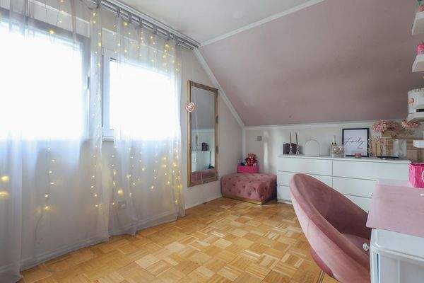 Kinderzimmer Obergeschoss