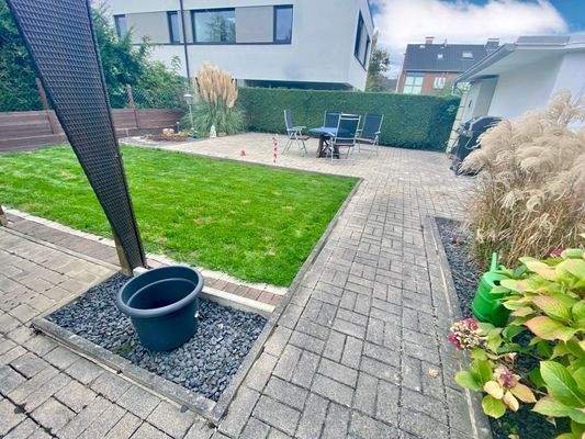 48/ Gemütliche Entspannungsflächen ...