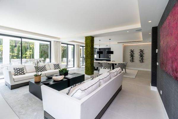 Photo: Villa in Nueva Andalucia