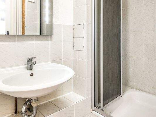 Eines der Badezimmer