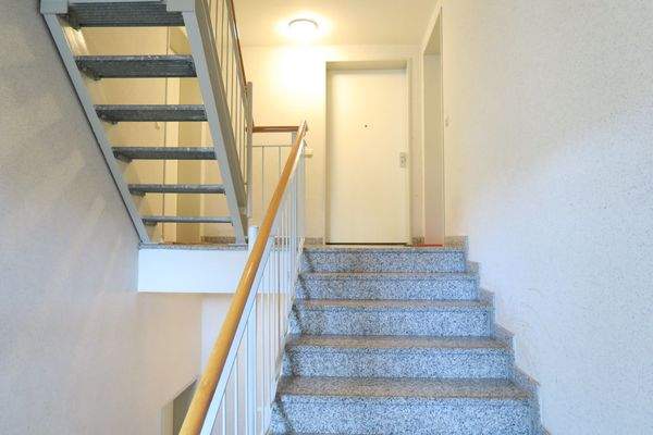 3337-Treppenhaus - Kopie