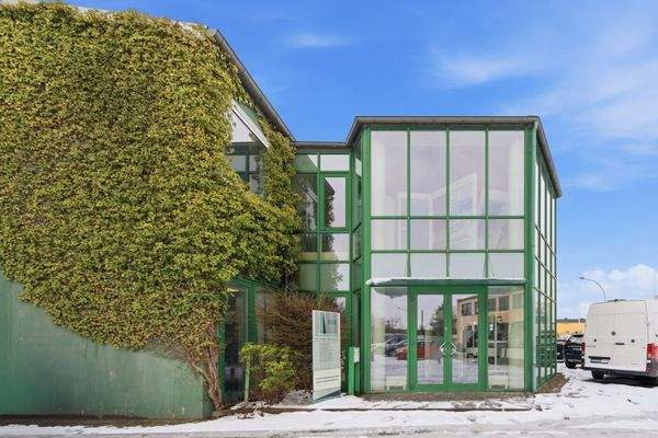 Eingangsbereich des Hauptgebäudes