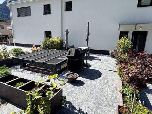 F690CCB8-94D2-4902-B1B6-ECEF456A4E3B