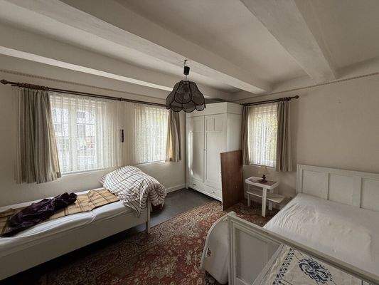 OG Schlafzimmer 4 Bild 2