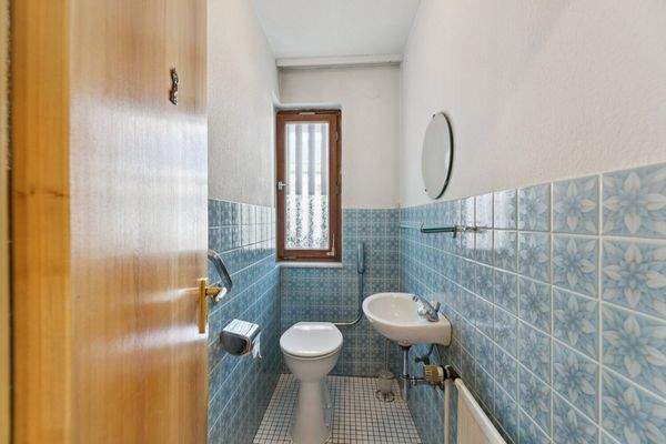 Gäste-WC Erdgeschoss