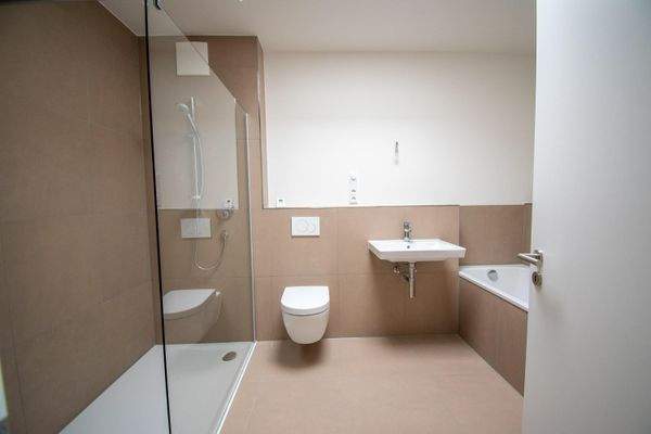 Vollbad im Obergeschoss