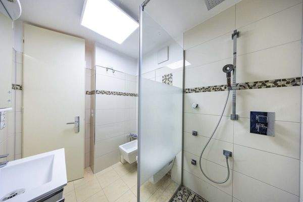 Duschbad weitere Ansicht