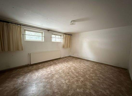 Hobby- oder Gästezimmer im II Kellergeschoss