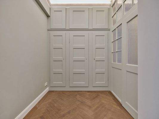 Garderobe +WA Anschluss