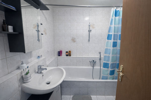 Blick in das Badezimmer