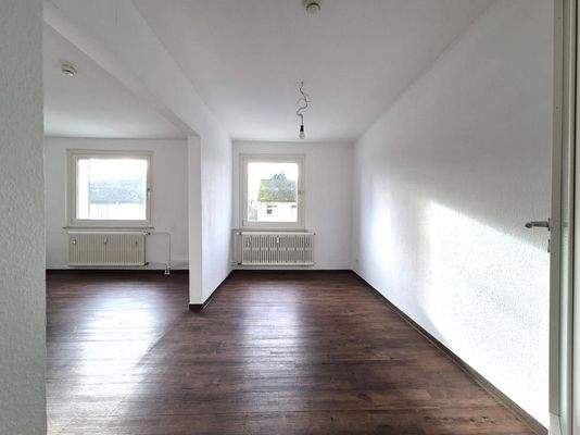 Wohn-Ess-Bereich - Foto 1