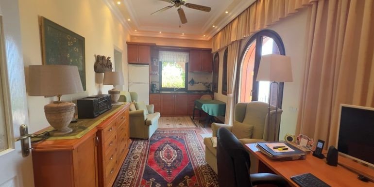 alanyaimmobilienturkei-grosse-privatvilla-in-alany
