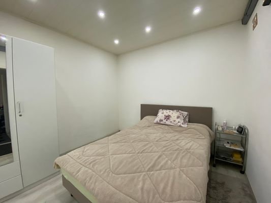 05 Schlafzimmer