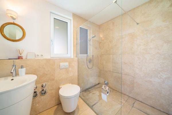 Duschbad Erdgeschoss