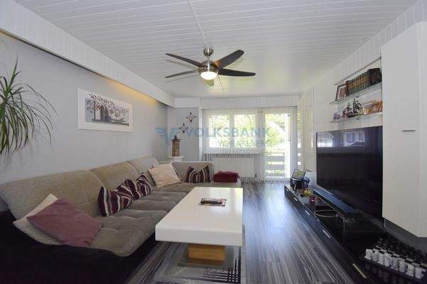 Wohnzimmer Ansicht 1