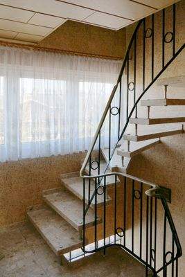 Treppenaufgang zum DG